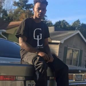 Meet your Posher, Cedric